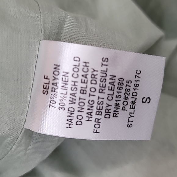 Storia Floral Linen/Rayon Midi Dress - Picture 8 of 14